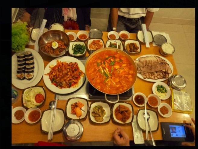 Empiring - Muong Thanh Luxury Da Nang